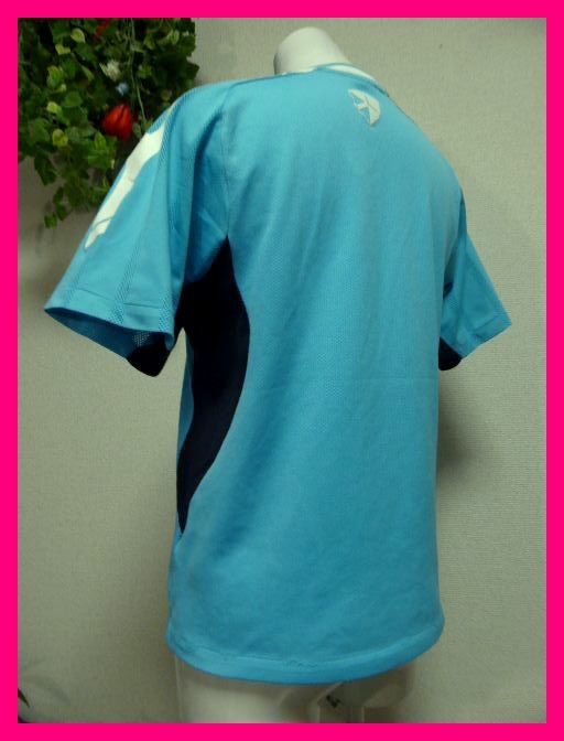 送料無料★NIKEナイキ・半袖TシャツM　ブルー×ブラック切替え　吸湿速乾のポリエステル素材で快適　スポーツウエア全般～サッカー等でも