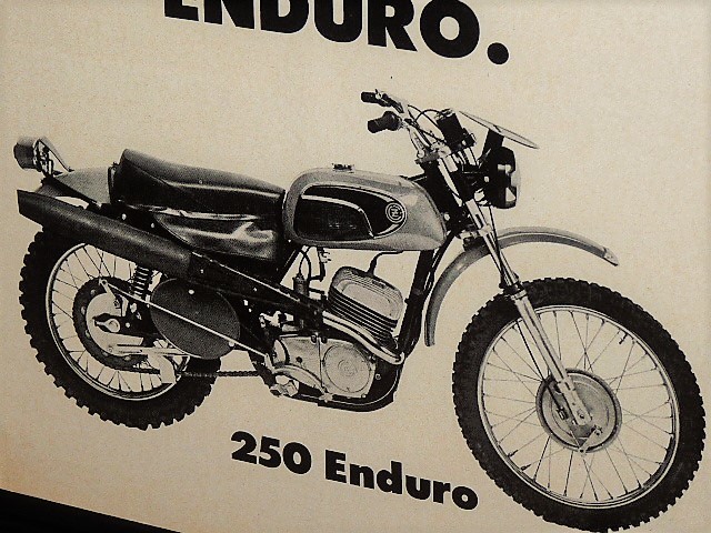 1973年 USA '70s 洋書雑誌広告 額装品 CZ250 Enduro エンデューロ Jawa ヤワ ( A3size・A3サイズ ) _画像6