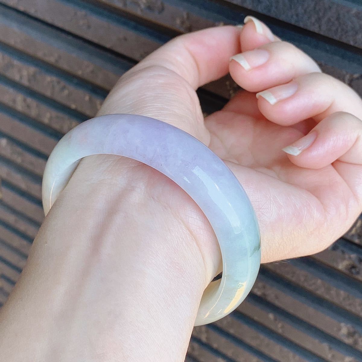 翡翠 ヒスイ腕輪 ミャンマーヒスイ バングル 内径55.3mm 春彩 cnema.fr