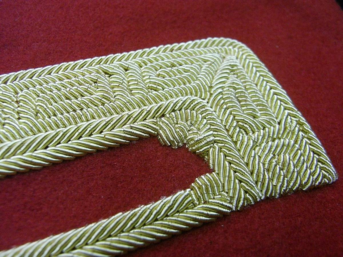 Yahoo!オークション - 日本陸軍 大礼服 歩兵科 佐官 襟刺繍 複製 Yahoo!オークション - 日本陸軍 大礼服 歩兵科 佐官 襟刺繍 複製