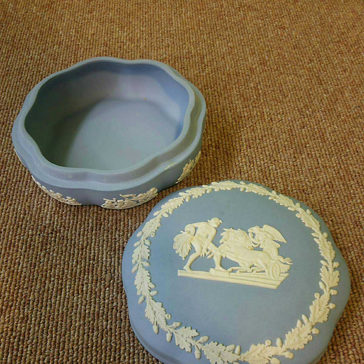 ヤフオク! - WEDGWOOD ウェッジウッド ジャスパー 小物入れ