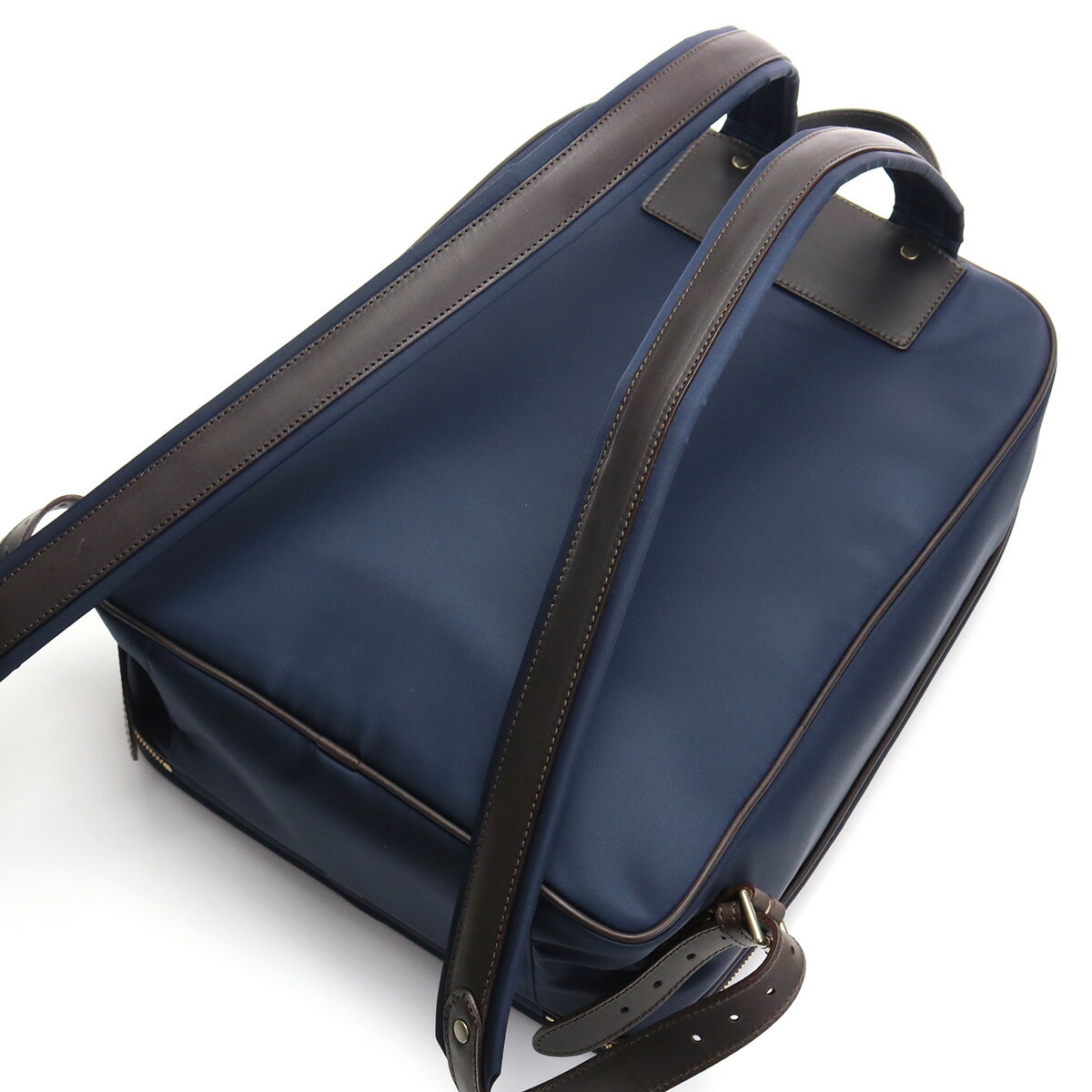 世界的に フェリージ FELISI リュック 19-26 DS03 0043 NAVY BROWN