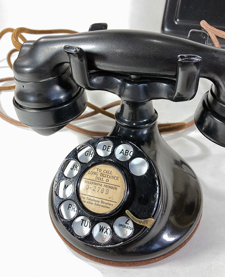 - actual work goods -1920's USA antique telephone machine / bar / store furniture / lamp / Vintage / desk /o.c.white/gras/ black telephone / movie /rrl/ old clothes /sweet orr/ lighting 