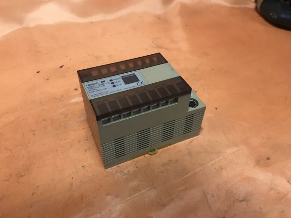 ☆生産終了品☆【702】OMRON V600-CD1D-V3 PLC シーケンサー オムロン