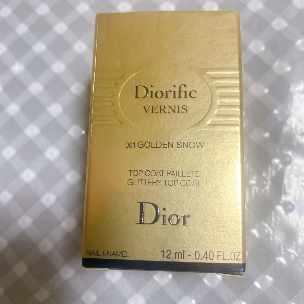 【Dior ネイルエナメル】ディオリフィックグリッタートップコート　001