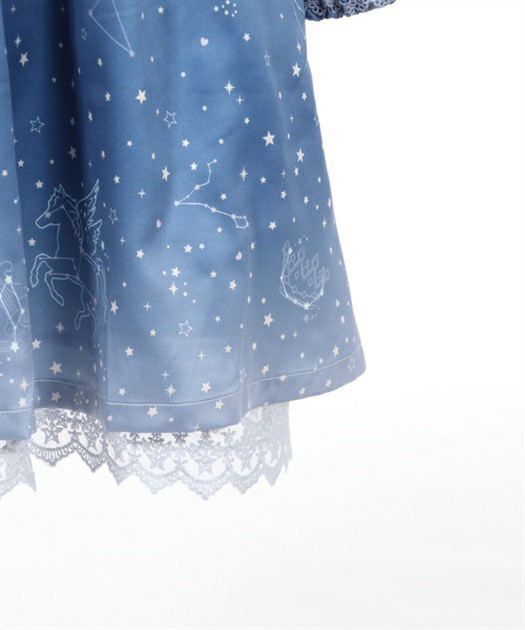 Paypayフリマ Used美品 Axes Femme Kids 星座柄メルヘンワンピース Paypayフリマ Used美品 Axes Femme Kids 星座柄メルヘンワンピース