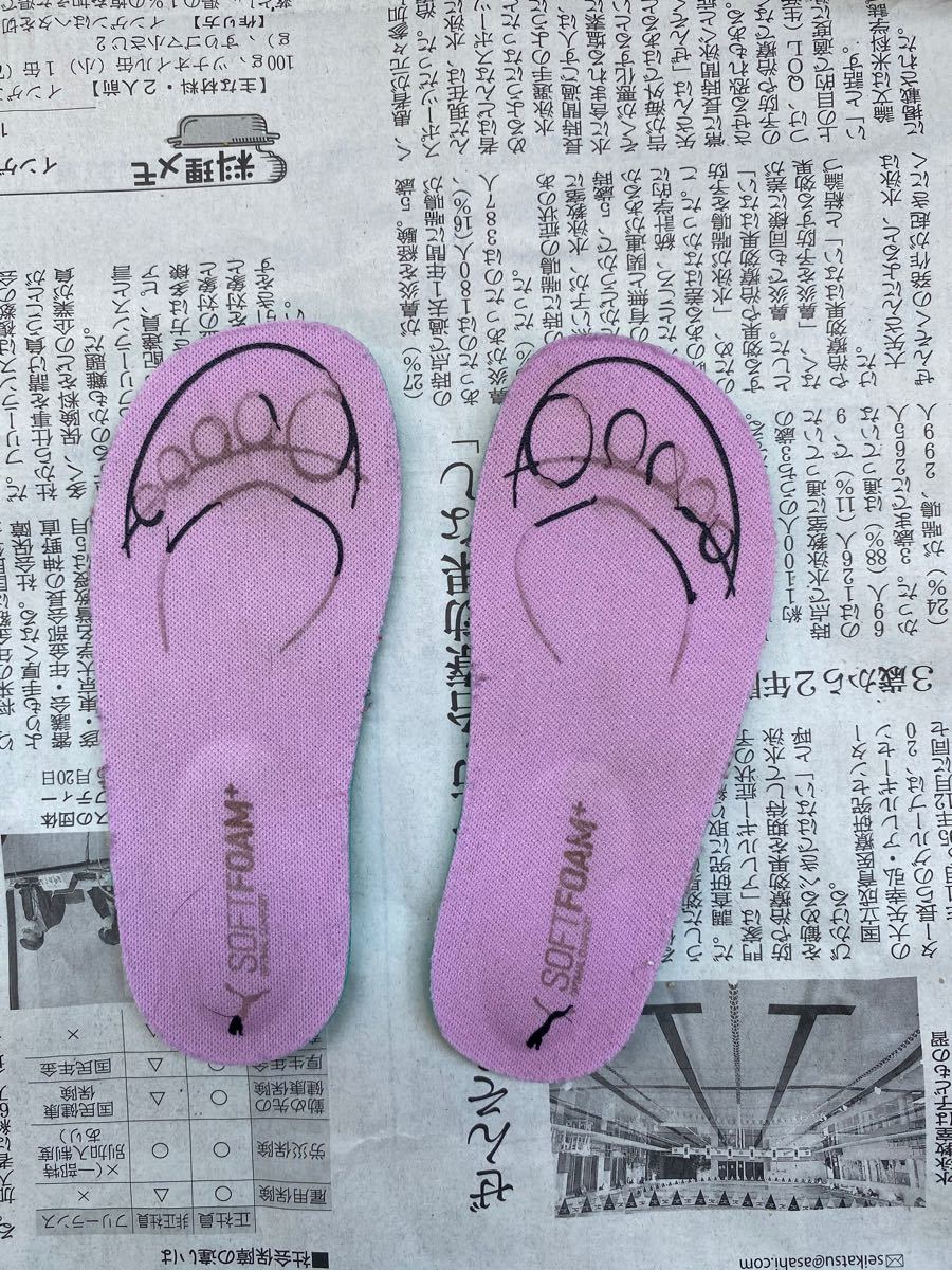 中古　PUMA 女の子用　スニーカー　シューズ　ピンクラメ　13cm  プーマ　黒　Soft Foam +
