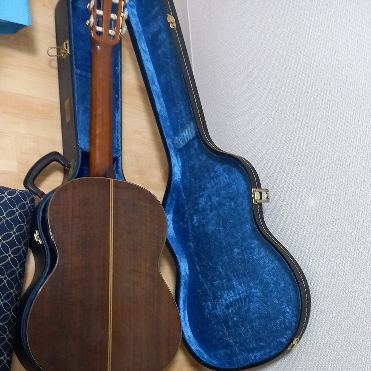 Yamaha C300A 純正ハードケース付き 高級弦おまけ付き|Yahoo Yamaha C300A 純正ハードケース付き 高級弦おまけ付き|Yahoo