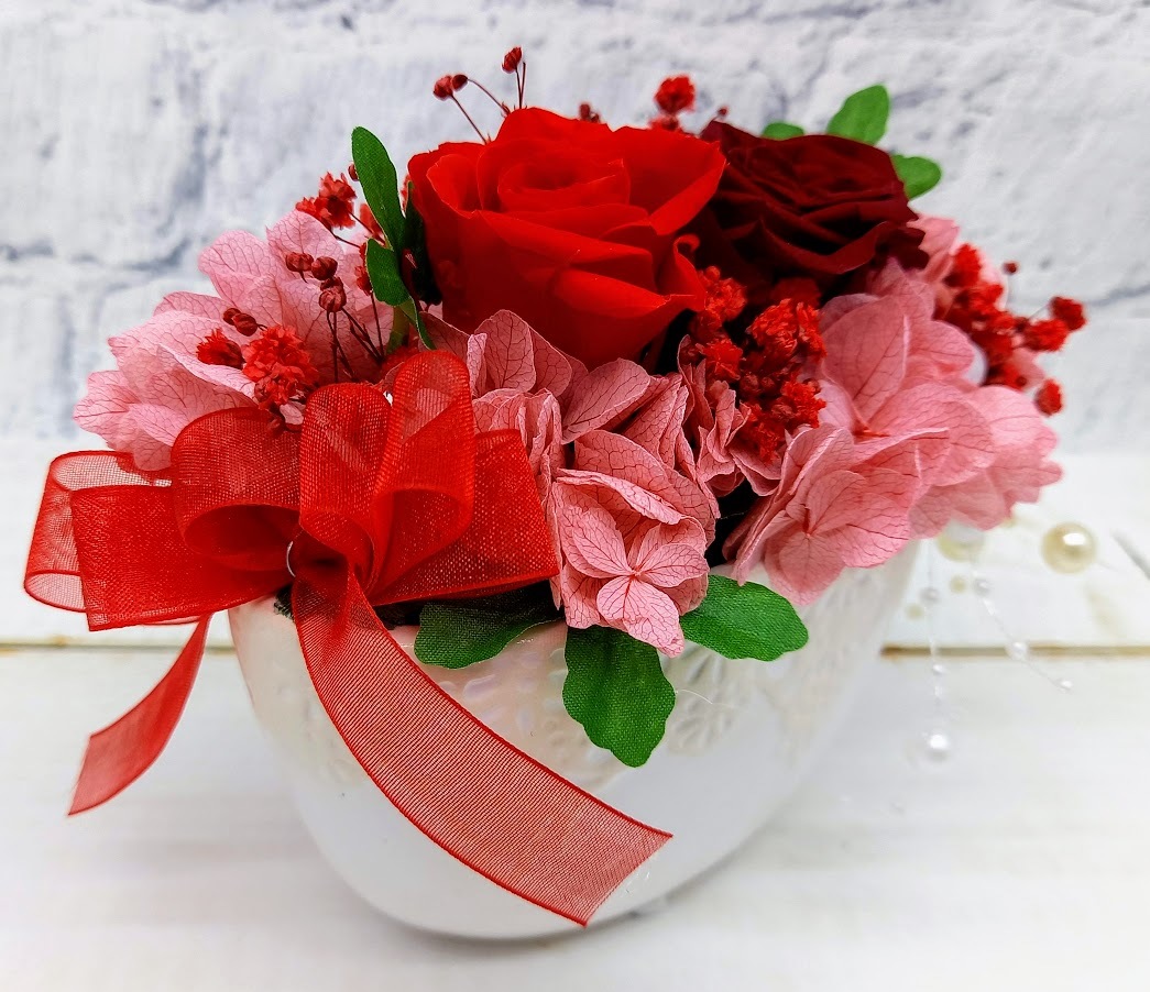* new work! preserved flower race oval ceramics pot rose red birthday festival birth festival new building festival opening festival Mother's Day gift . recommendation *