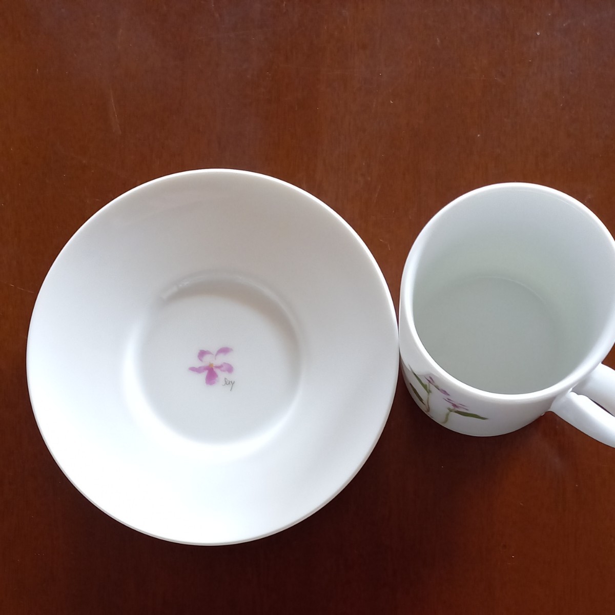 EBM　野の花シリーズ　コーヒーカップとケーキ皿
