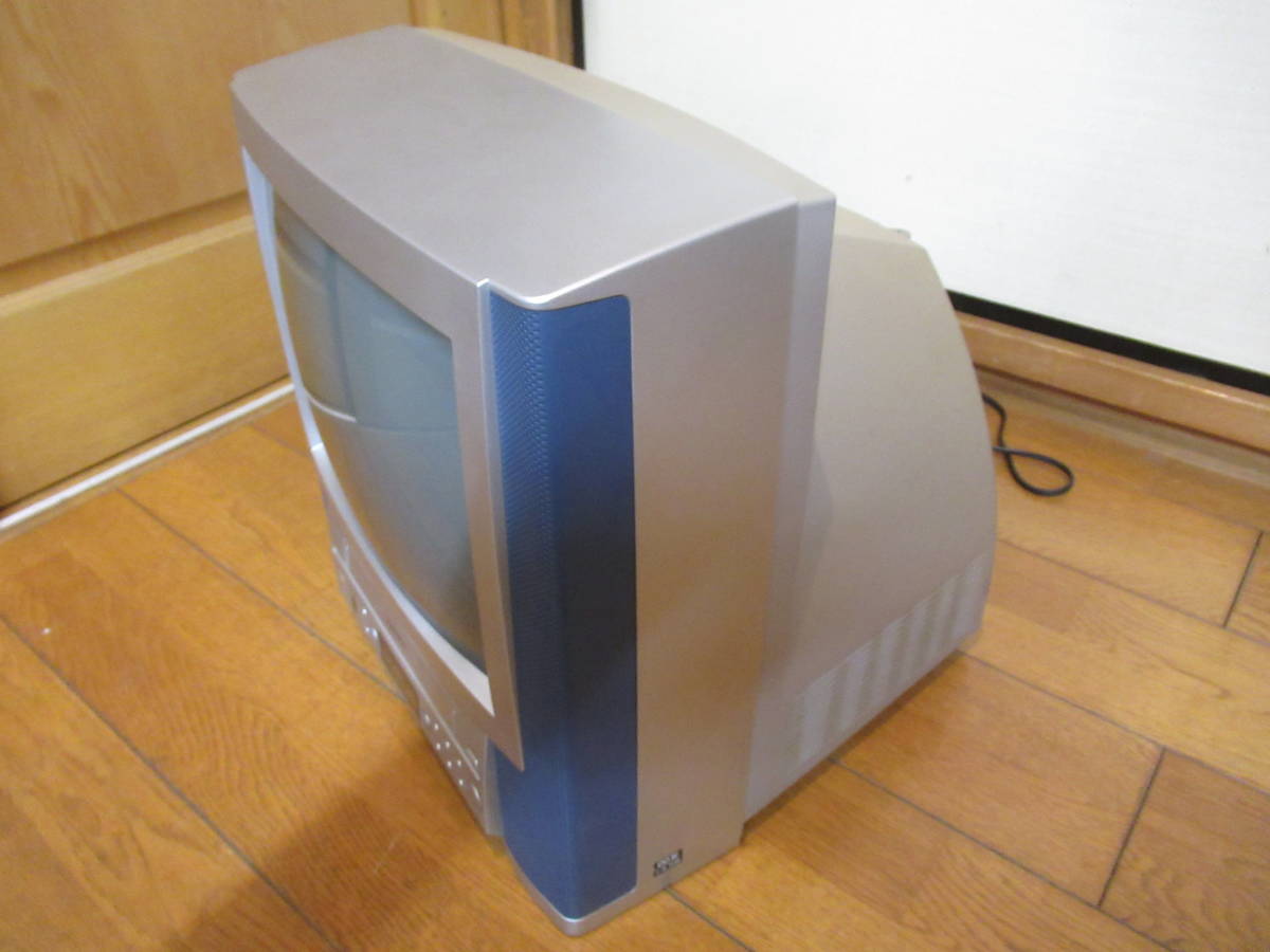 ジャンク品（外装破損なし）　東芝テレビデオ J-14VF1　00年1月～6月期　ビデオ内蔵型テレビ　アナログ　ブラウン管テレビ　レトロ家電_画像4