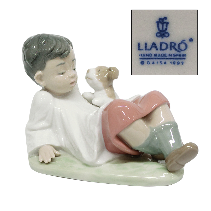 リヤドロ（lladro）「MONAGUILLO CON PERRITO/TAKING TIME」5988