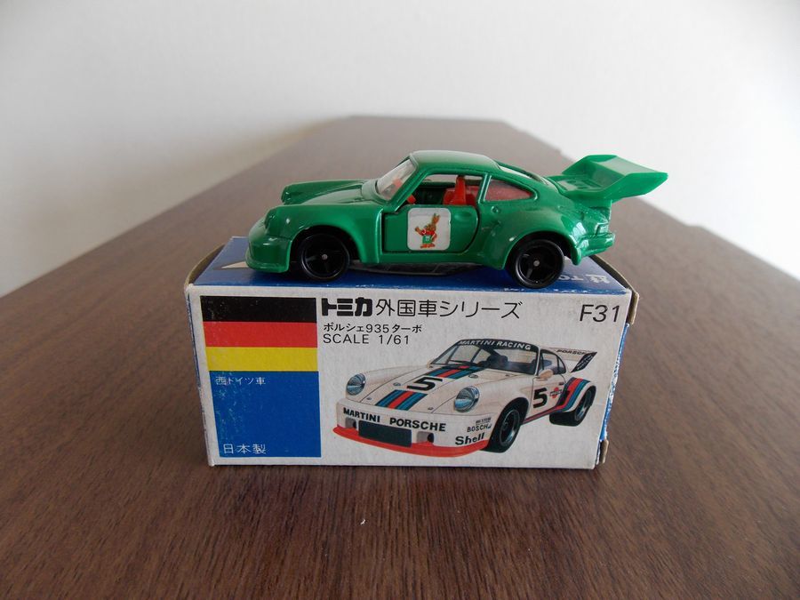 Yahoo!オークション - 374 トミカ 外国車シリーズ ポルシェ 935 Yahoo!オークション - 374 トミカ 外国車シリーズ ポルシェ 935