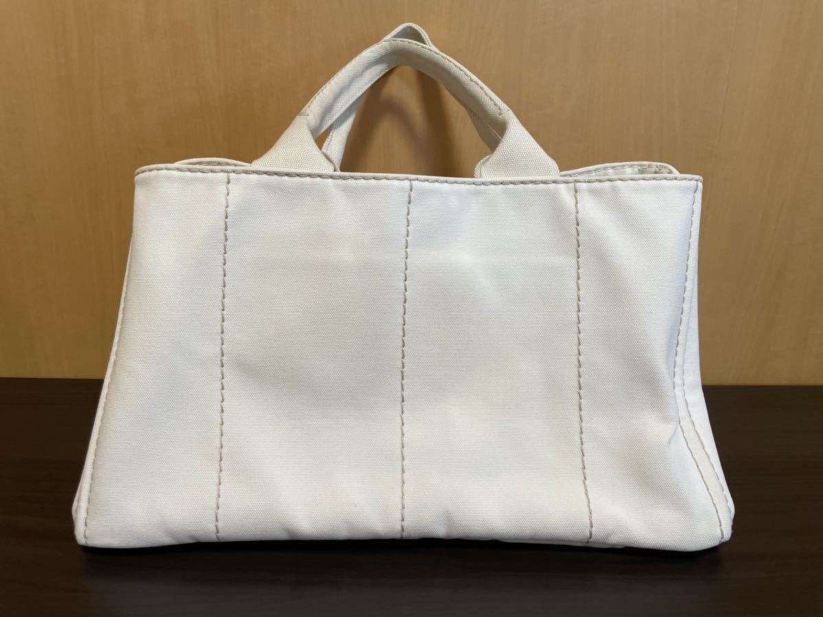 表面綺麗】 PRADA プラダ カナパ 白デニム 大サイズ バッグ 表面綺麗】 PRADA プラダ カナパ 白デニム 大サイズ バッグ