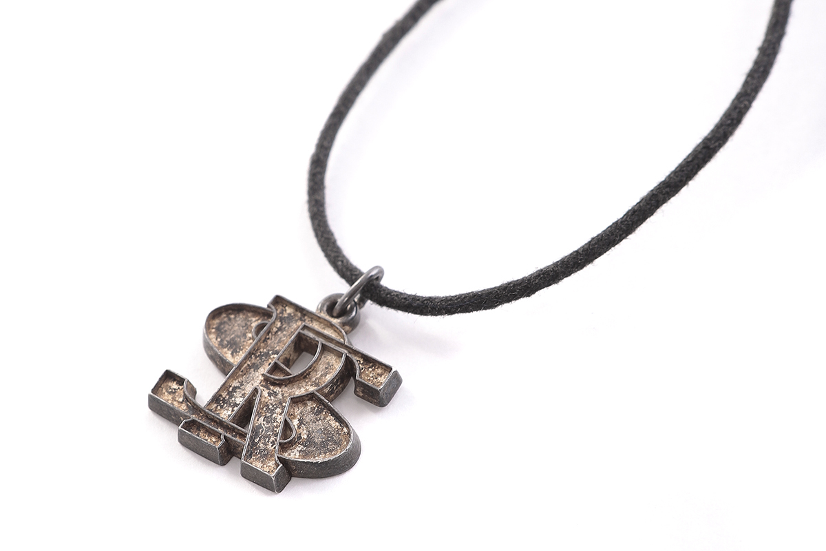 Raf simons ラフシモンズ RSロゴネックレス アクセサリー|Yahoo Raf simons ラフシモンズ RSロゴネックレス アクセサリー|Yahoo