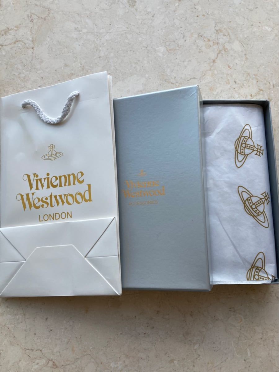 Vivienne Westwood ヴィヴィアンウエストウッド ヴィヴィアンウェストウッド エナメル財布 三つ折り財布