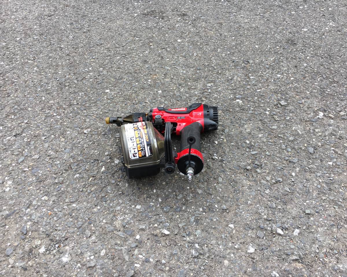 値下げ交渉OK!!! ☆即決39000円☆ AN510H マキタ MAKITA 釘打ち機 値下げ交渉OK!!! ☆即決39000円☆ AN510H マキタ MAKITA 釘打ち機