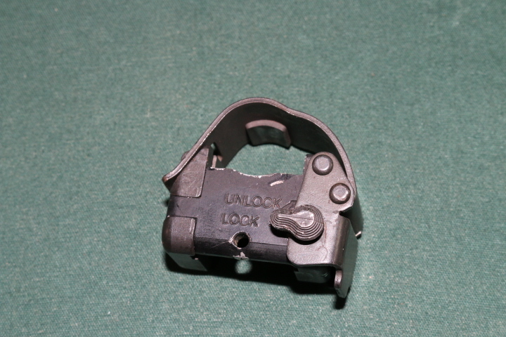 Yahoo!オークション - 沖縄米軍実物 レア M203用 QDマウント パーツ欠