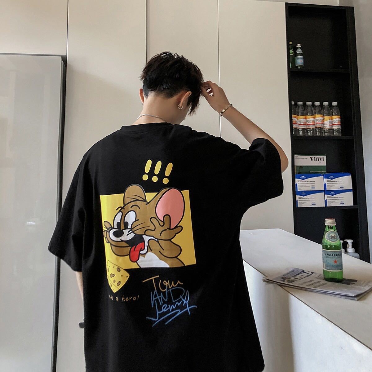 Paypayフリマ トムとジェリー Tシャツ 半袖 メンズ ユニセックス バックプリント アニメ 黒 Paypayフリマ トムとジェリー Tシャツ 半袖 メンズ ユニセックス バックプリント アニメ 黒