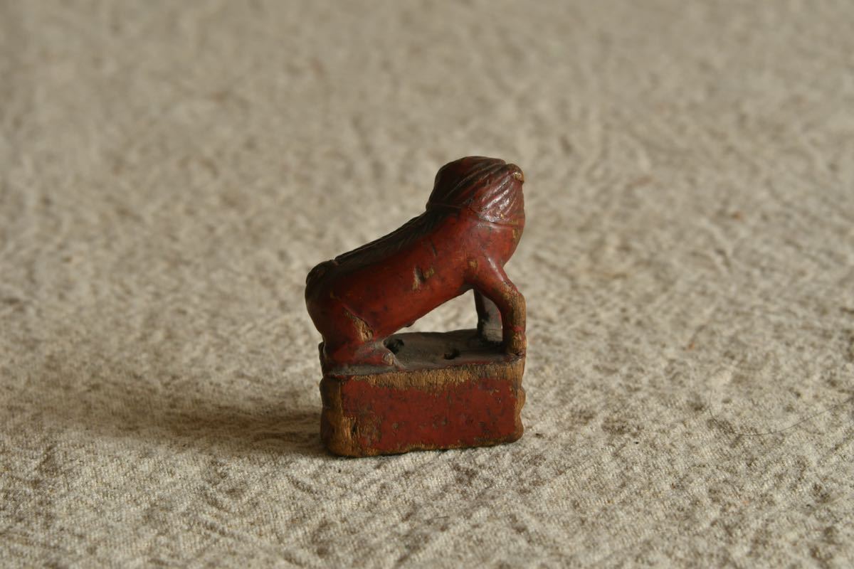 【古美術】獅子 犬？ 根付 古玩 骨董品 中国 ちゃうちゃう 古木 コレクション 提物 Netsuke 精密 彫刻 超絶技巧 彫塑 提げもの