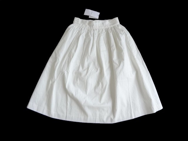 新品 定価6900円 マウジー MOUSSY 白 膝丈 フレア スカート 1 コットン S_画像1