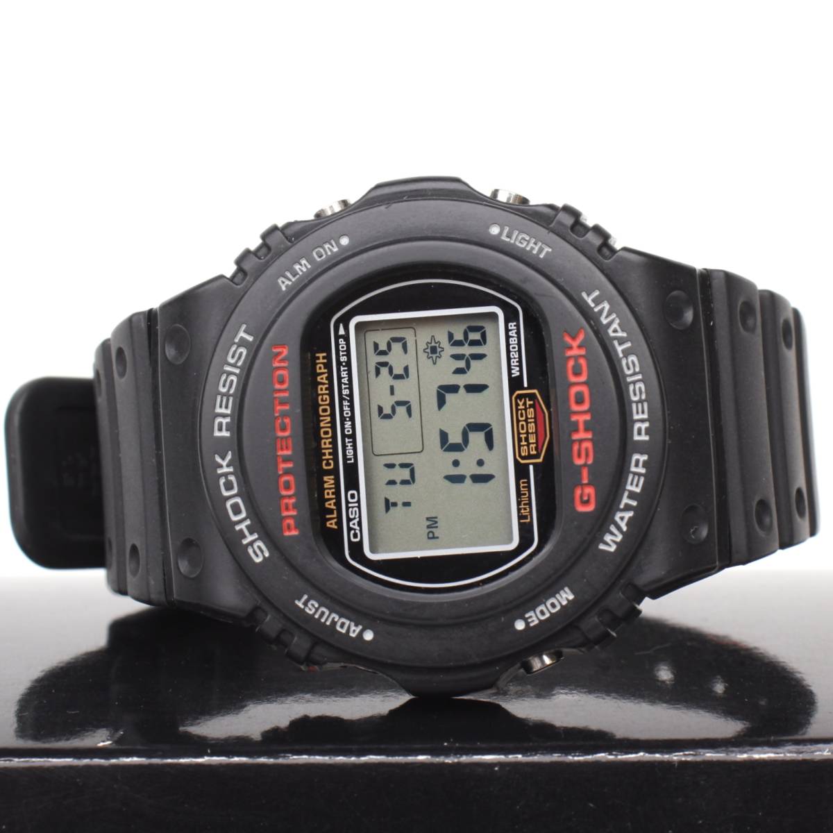 14315) 美品G-SHOCK初期復刻DW-5700-1JFスティング鏡面スクリュー