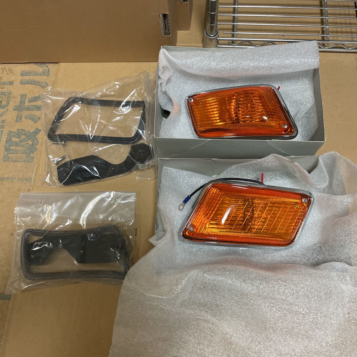 BMW E9 3.0cs 3.0csi turn signal new goods unused original left right set 