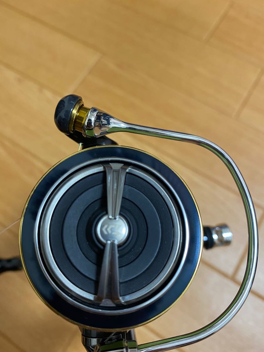 Paypayフリマ 破格価格 万能 ダイワ 19セルテート 3000cxh Daiwa シーバス Paypayフリマ 破格価格 万能 ダイワ 19セルテート 3000cxh Daiwa シーバス