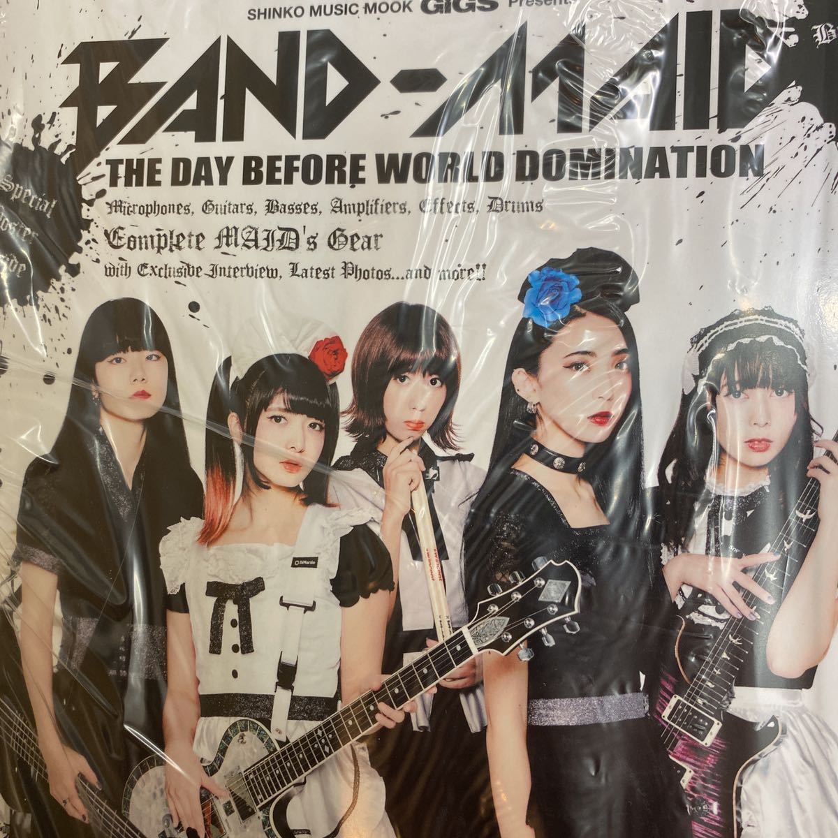  new goods not yet read band meidoGiGS Presents BAND-MAID THE DAY BEFORE WORLD DOMINATIONsinko-MOOK magazine Band Score book@ magazine small dove Miku 