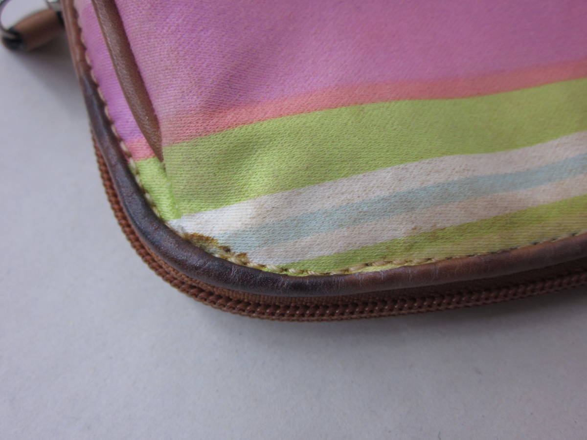 ヤフオク Coach コーチ ポーチ 化粧ポーチ 小物入れ パス ヤフオク Coach コーチ ポーチ 化粧ポーチ 小物入れ パス