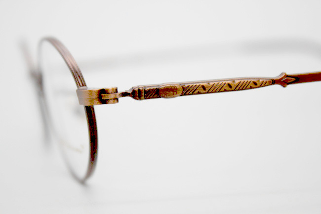 未使用・新品】ジョンレノン オーバル型 ブラウン JOHN LENNON TM JL