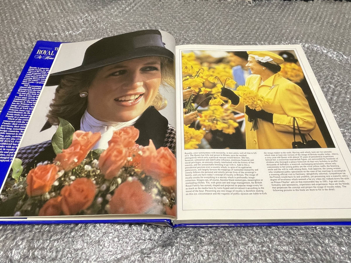 新素材新作 洋書☆英国王室【写真集】☆女王エリザベス2世 等 ダイアナ妃 ドキュメント