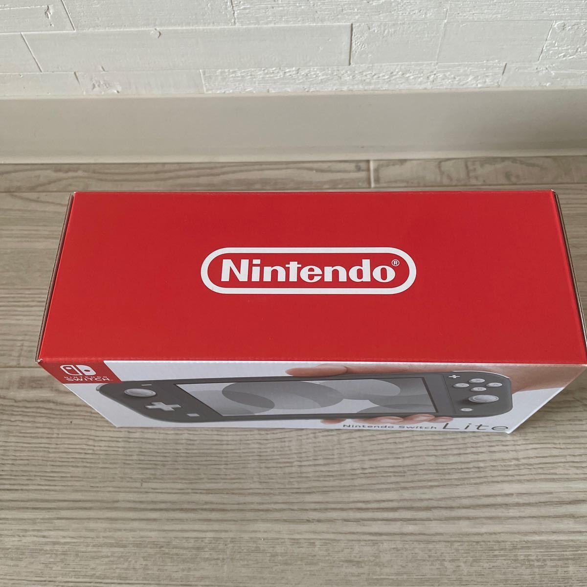 新品、未開封！Nintendo Switch Lite