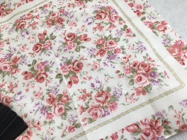  floral print cloth made fan ( width approximately 38 height 21cm)& rose floral print cotton 100% handkerchie approximately 42cm angle unused 