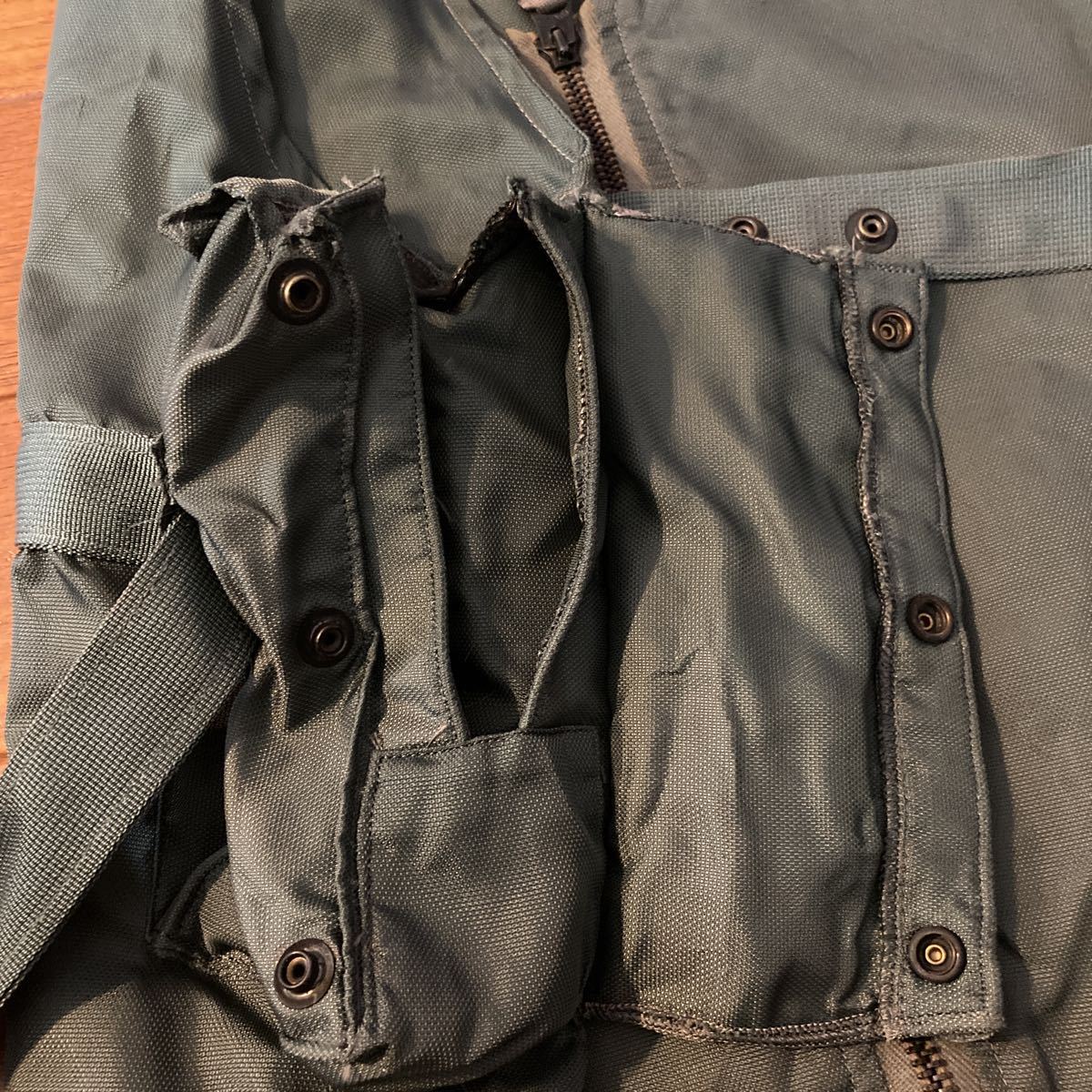 新色追加 E-1ラジオベスト U.S. AIR FORCE ecousarecycling.com