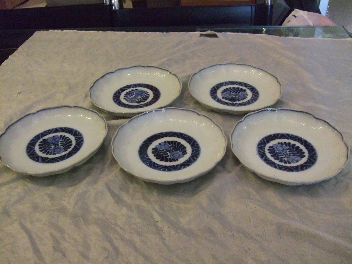 # старый Imari белый фарфор с синим рисунком цветок сломан ... тарелка 5 листов комплект Edo средний период 18,5. антиквариат тарелка поставка со склада предмет . камень японская посуда #