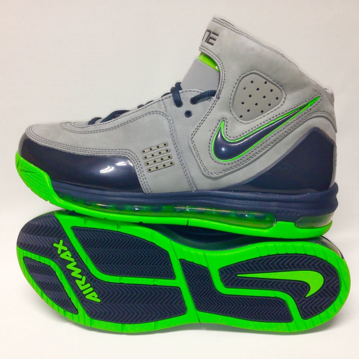 海外限定!】NIKE AIR MAX ELITE TB (27cm) グレー/緑☆新品未使用