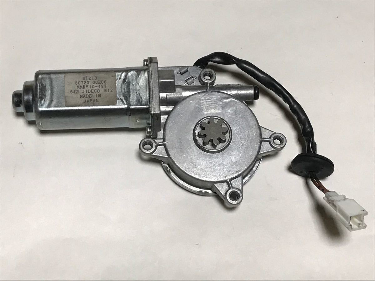 中古 UD純正 右パワーウィンドウモーター 24V 運転席側 80720 中古 UD純正 右パワーウィンドウモーター 24V 運転席側 80720
