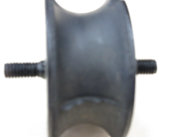 ADO16 M/T remote case rear mount round product number ACA9837 EM412 bump laMGlaire-u- gap - Austin Morris 