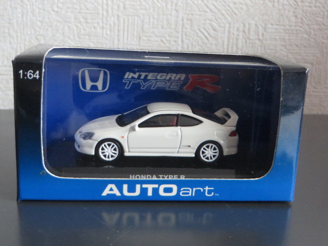 ホンダ　インテグラ 　HONDA INTEGRA TYPE R DC5 AUTO art 1/64_画像1