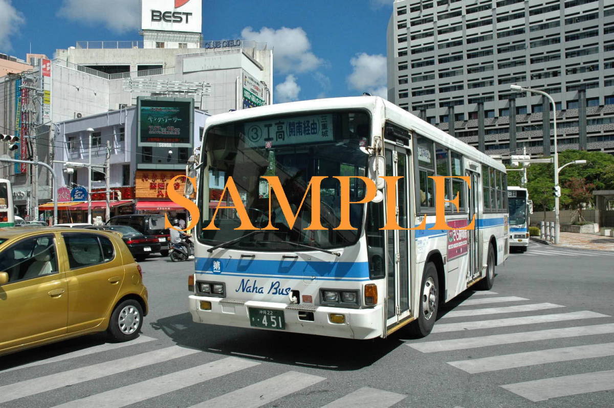 D バス写真 Ｌ版５枚 那覇バス 豪華で新しい いすゞキュービックバス ５ 売れ筋ランキング 沖縄