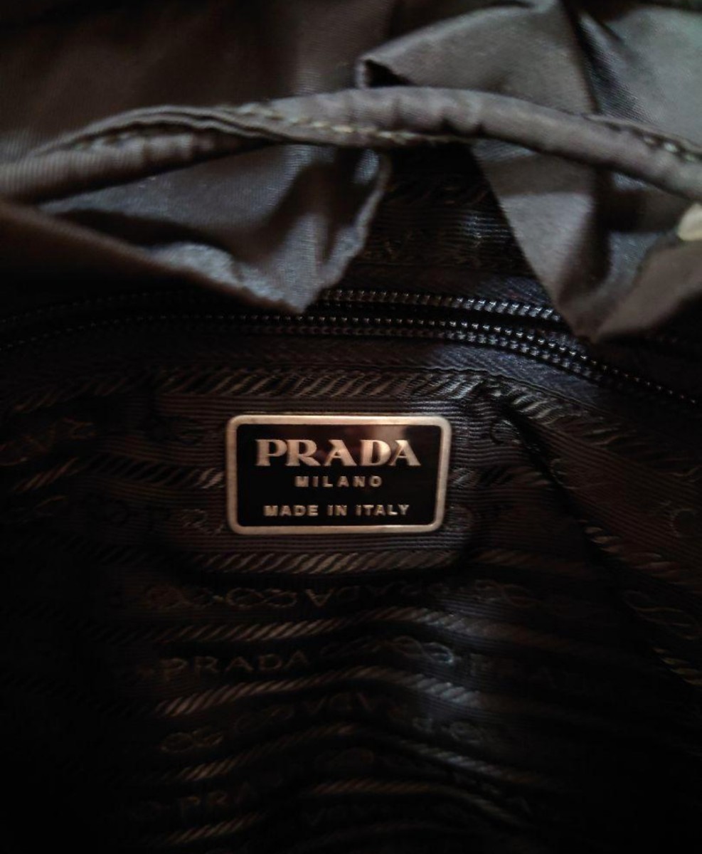 プラダ　リュック PRADA ナイロンリュック バックパック イタリア製