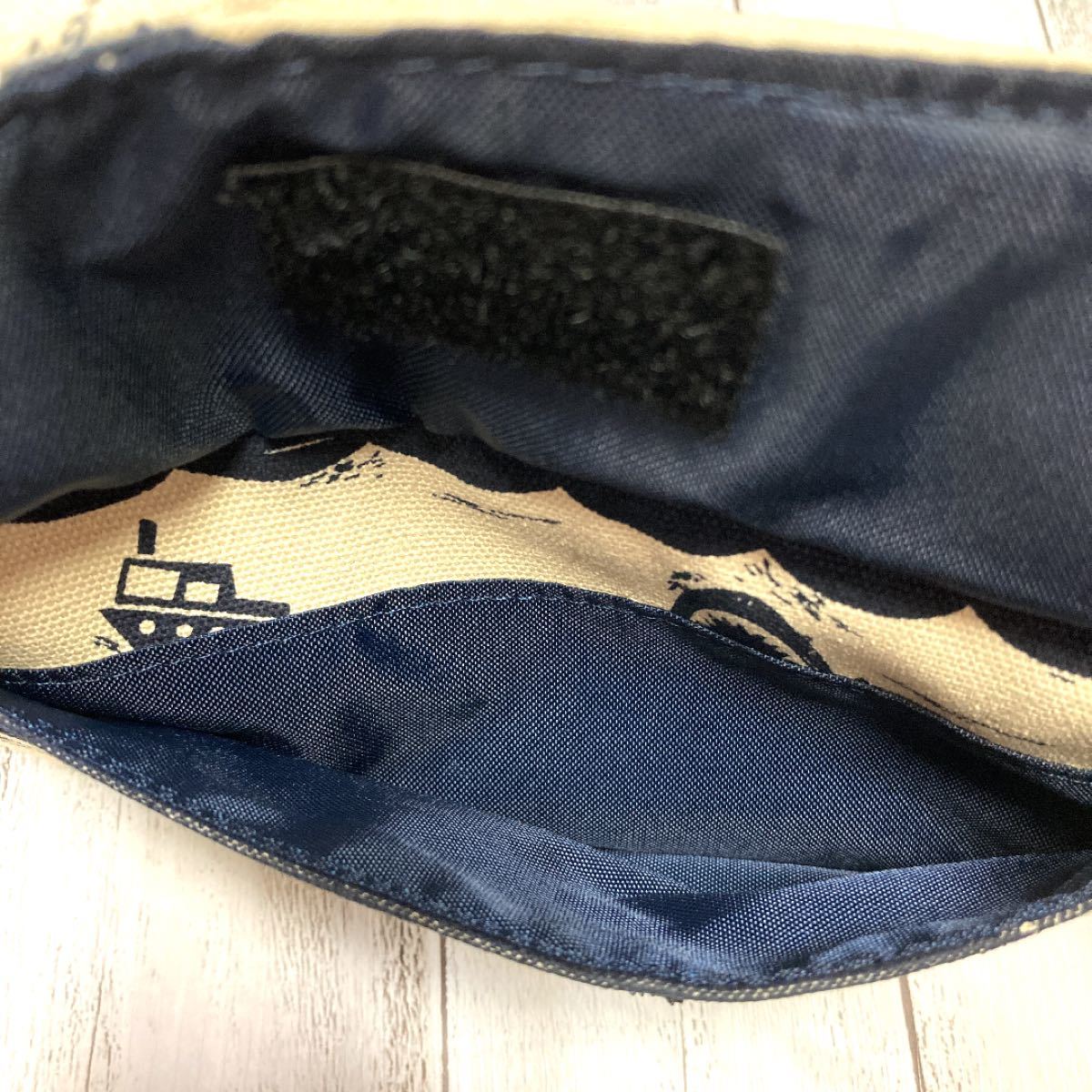 ウエストポーチKAVU カブーボディバッグ