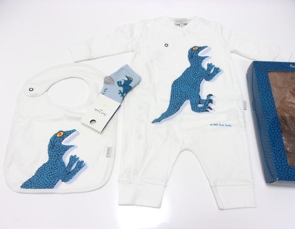  new goods *Paul Smith BABY* Paul Smith baby DINO* coverall & baby's bib & socks * gift set * dinosaur * white *3M