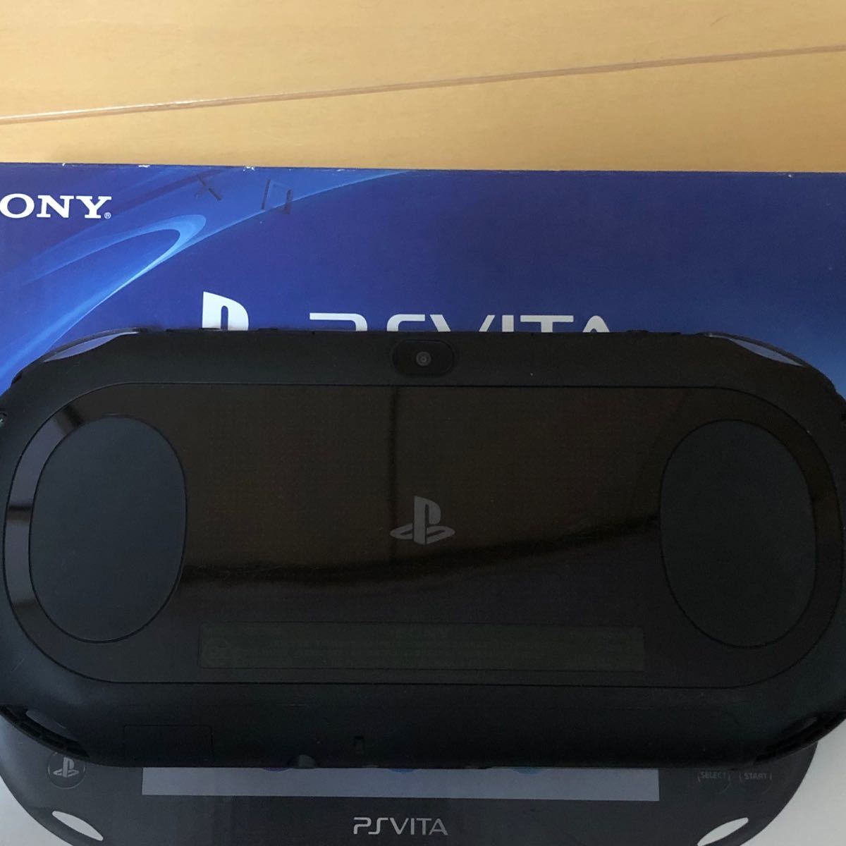 PlayStation Vita（PCH-2000シリーズ） Wi-Fiモデル