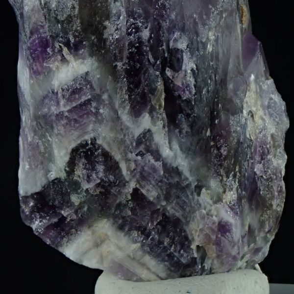アメジスト 60.4g MAG707 マダガスカル産 紫水晶 アメシスト パワーストーン 天然石 原石 鉱物_画像6