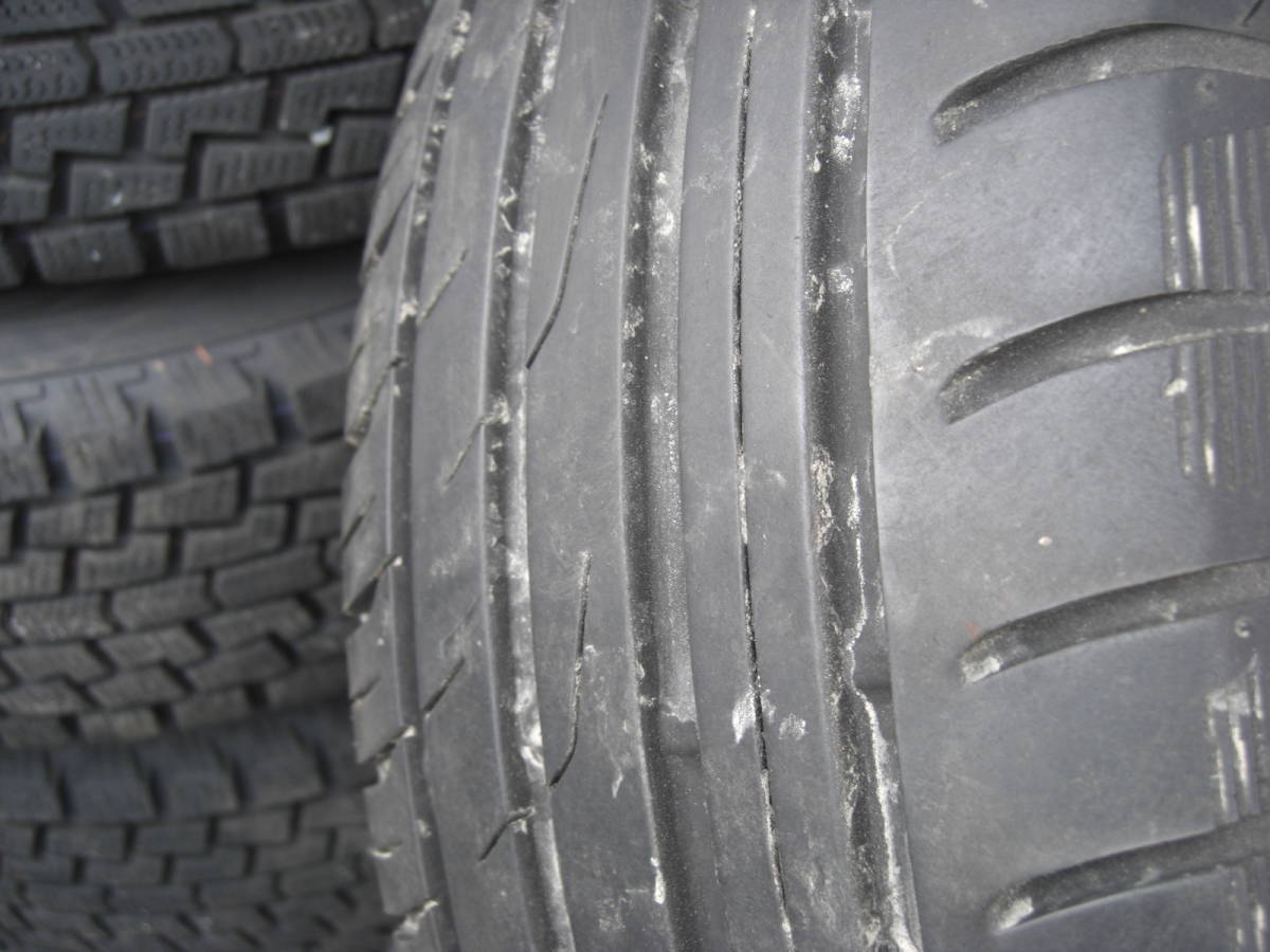 直販直送 ★トヨタ ハイエースワゴン100系 純正ホイール、タイヤTOYO 215/70R15 バリ山 4本★ 直販直送 ★トヨタ ハイエースワゴン100系 純正ホイール、タイヤTOYO 215/70R15 バリ山 4本★