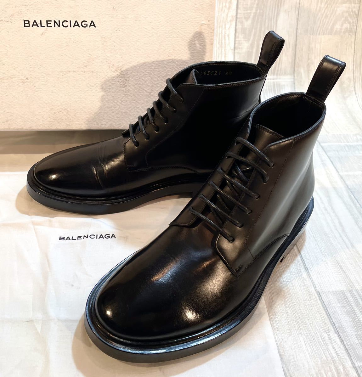 【未使用】BALENCIAGA バレンシアガ 24.5cm 39 ITALY製 レースアップブーツ 本革 レザー 革靴 ドレスシューズ ビジネス 紐靴  メンズ 黒