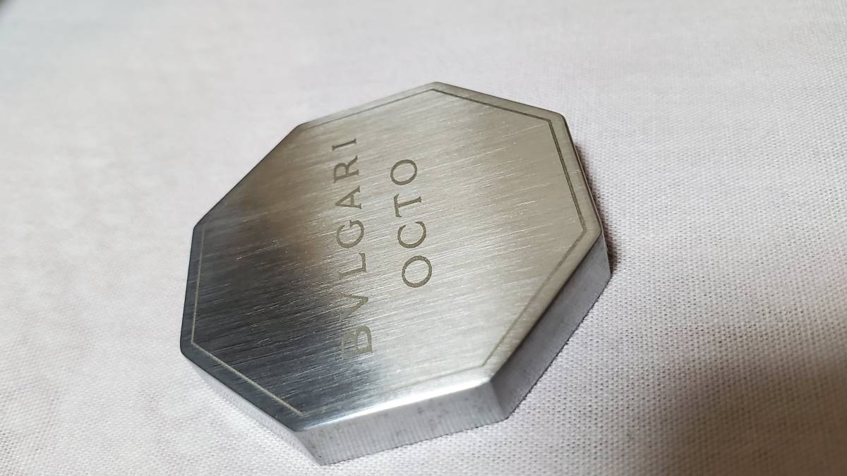 正規美 非売品 BVLGARIブルガリ ブランドロゴエンブレム オクト USB