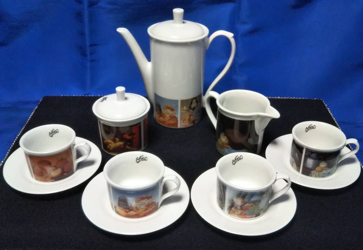 コロンビアの美術館「Museo de Antioquia」の限定版「コーヒーポット、シュガーポット、ミルクポット、コーヒーカップ/皿４個」のセット